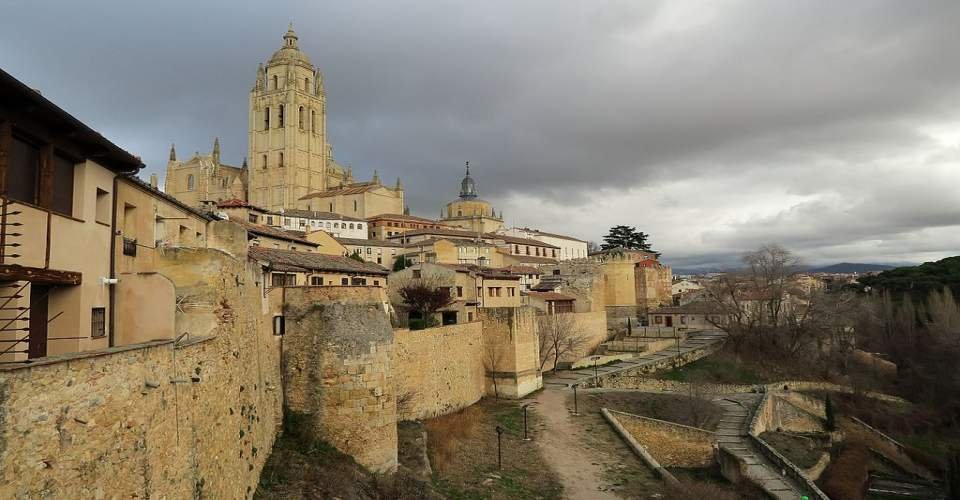 Vista exterior de la Catedral de Segovia